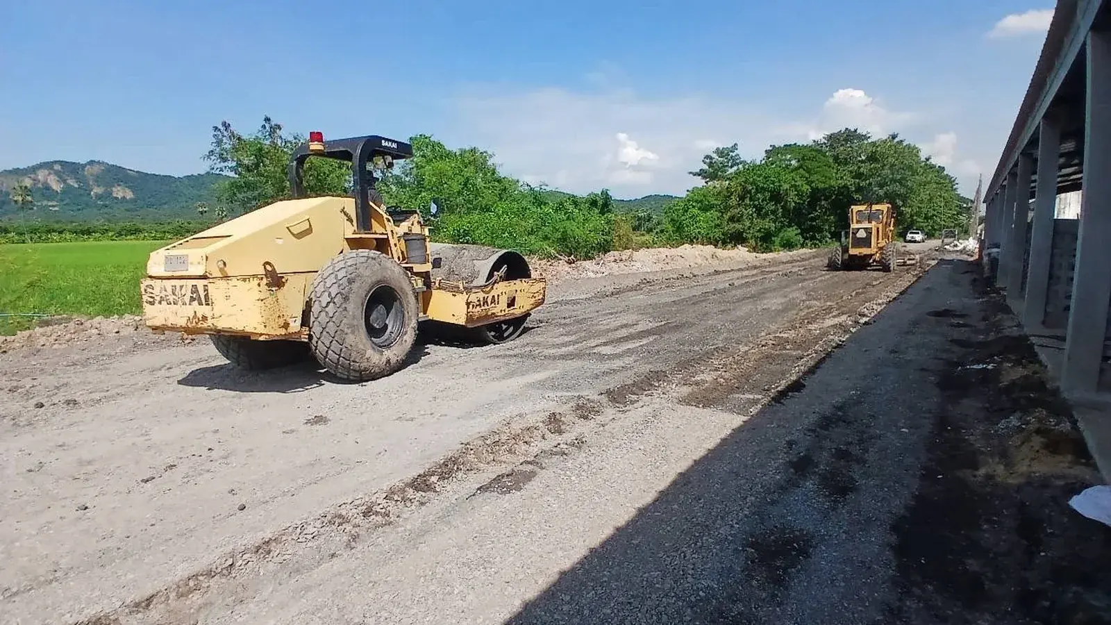 ผลงานถนนคอนกรีตเสริมเหล็ก รับน้ำหนัก 12 ตัน จังหวัดสระบุรี