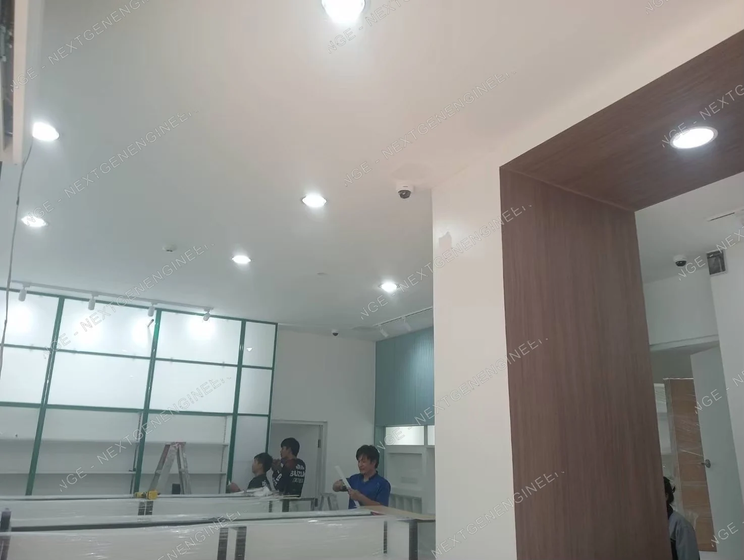 พื้นที่ภายในและงานฝ้าเพดานร้านขายยา สาขายศเส ภาพที่ 3